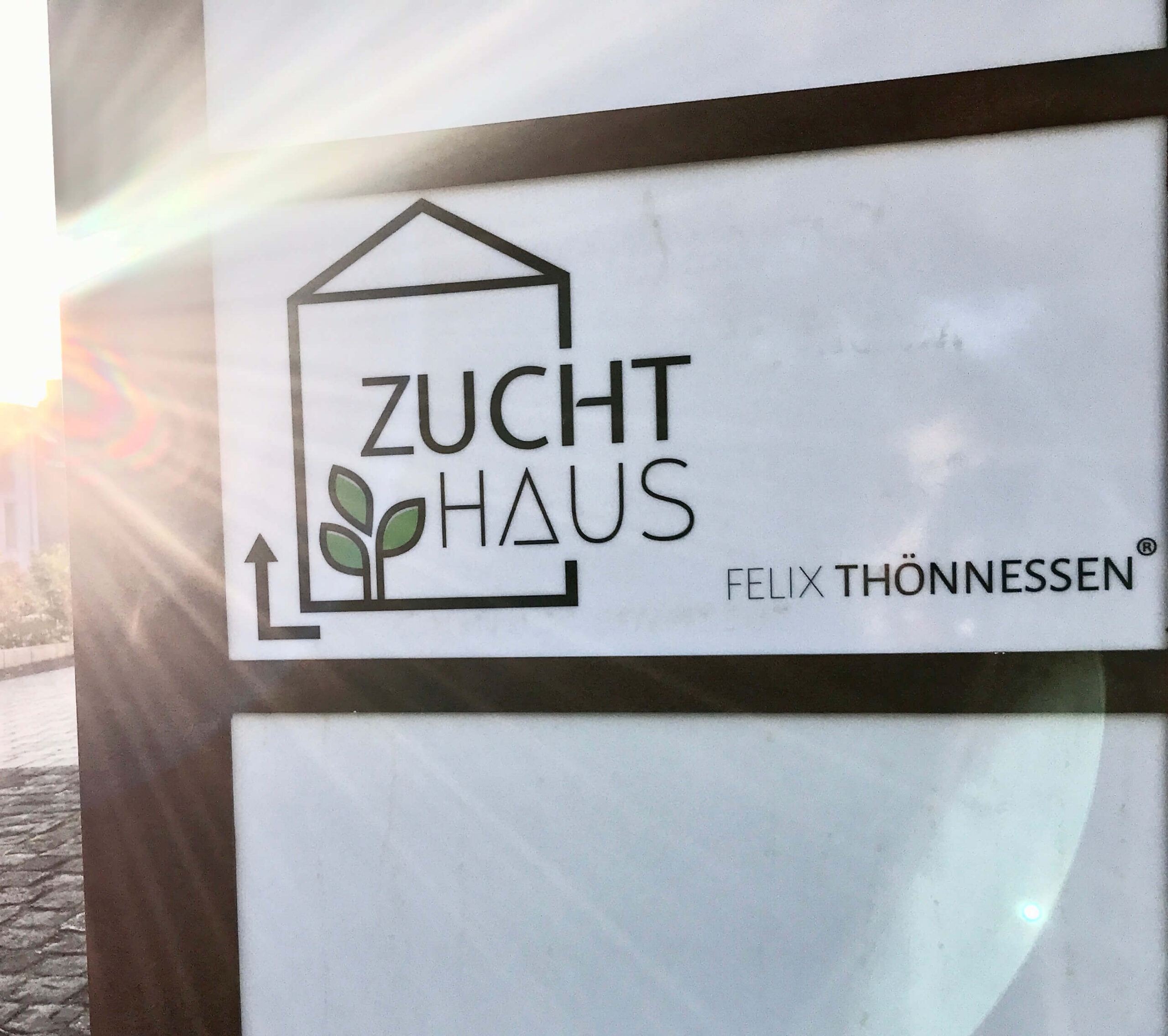 Zuchthaus Logodesign
